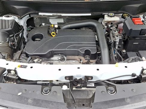 Used 2025 Chevrolet Equinox LT AWD/4WD image 28