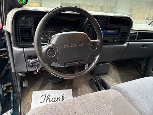 Used 1997 Dodge Ram 2500 Truck 4x4 Club Cab image 30