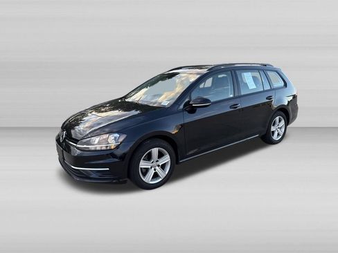 Used 2018 Volkswagen Golf SE FWD image 10