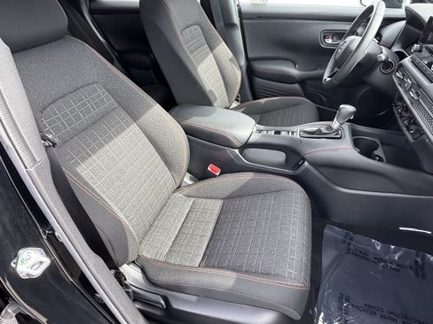 Certified 2024 Honda HR-V Sport image 10