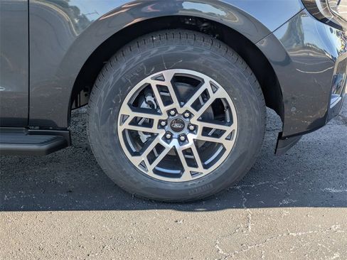 New 2025 Ford Expedition Max Active image 24