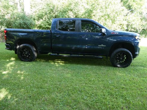 Used 2019 Chevrolet Silverado 1500 RST image 4