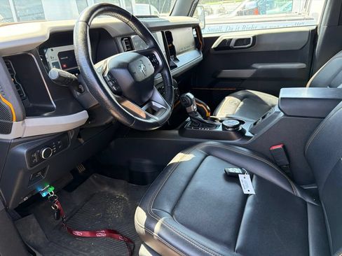 Used 2021 Ford Bronco Badlands AWD/4WD image 4