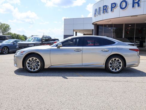 Used 2018 Lexus LS 500 AWD w/ Interior Upgrade Package image 2