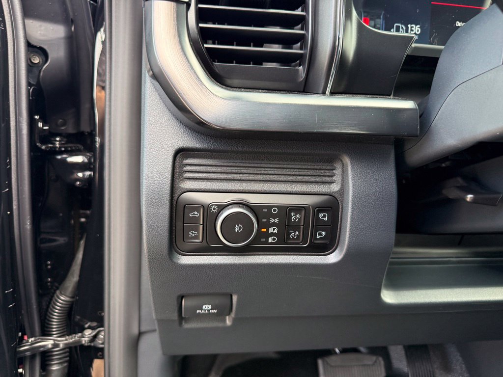 New 2027 Ford F350 Lariat AWD/4WD image 7