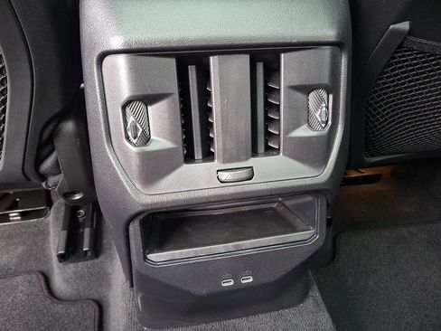 Used 2025 BMW X3 xDrive30i AWD/4WD image 11