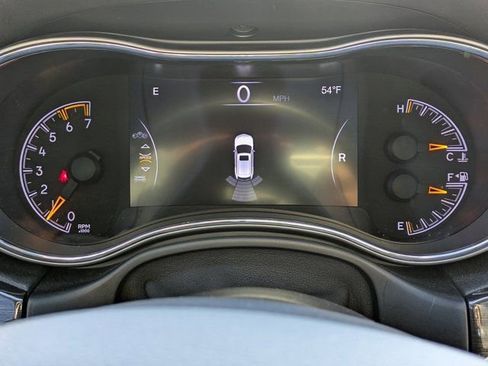 Used 2019 Jeep Grand Cherokee Trailhawk w/ Trailhawk Luxury Group image 23