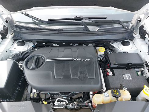 Used 2019 Jeep Cherokee Limited w/ Trailer Tow Group image 32