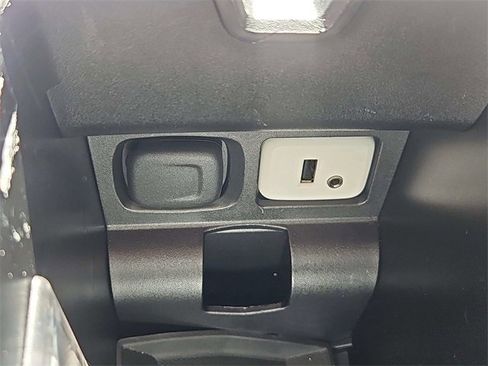 Used 2016 Chevrolet Impala LS image 13