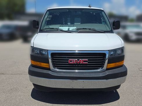 Used 2024 GMC Savana 2500 w/ Driver Convenience Package RWD image 8