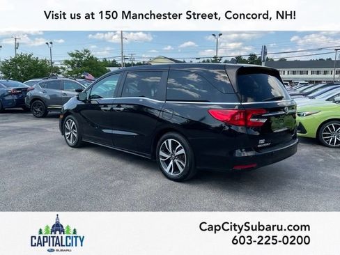 Used 2023 Honda Odyssey Touring image 4