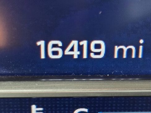 Used 2024 Chevrolet Silverado 1500 LT image 19