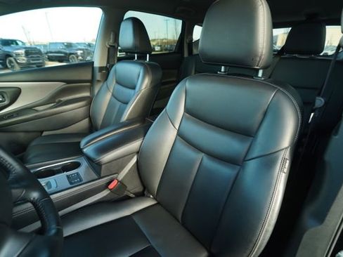 Used 2023 Nissan Murano SV image 34