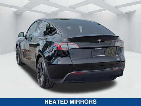 Used 2022 Tesla Model Y Performance AWD/4WD image 7