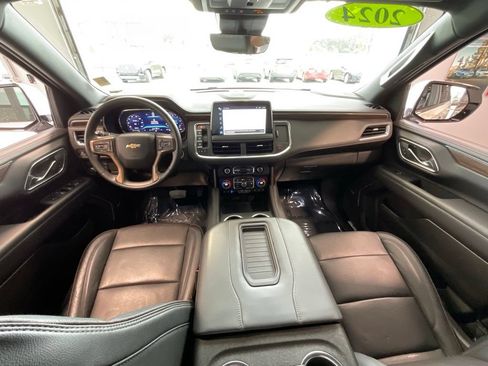 Used 2024 Chevrolet Tahoe High Country AWD/4WD image 7