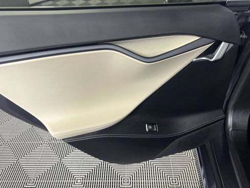 Used 2021 Tesla Model S Long Range image 25