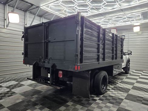 Used 2021 Ford F550 2WD Regular Cab Super Duty image 5
