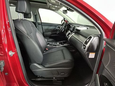 Used 2022 Kia Sorento SX w/ Panoramic Sunroof Package AWD/4WD image 31