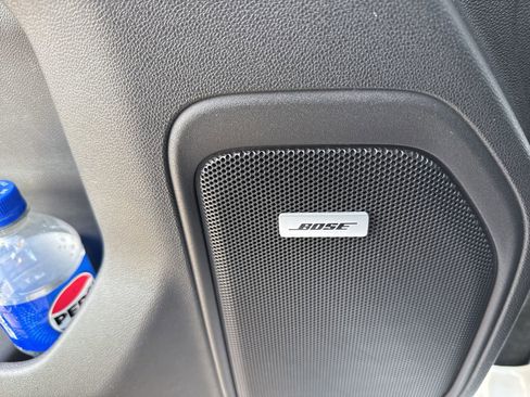 Used 2019 GMC Sierra 1500 SLT w/ SLT Premium Plus Package image 15