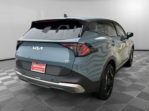 New 2026 Kia Sportage S image 4