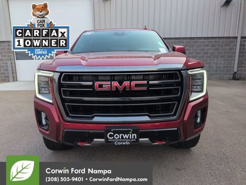 Used 2023 GMC Yukon XL AT4 w/ AT4 Premium Plus Package AWD/4WD image 8