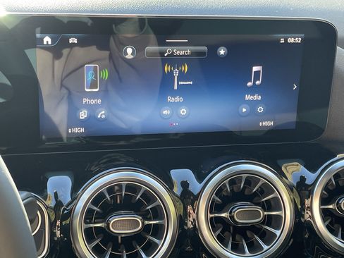 New 2026 Mercedes-Benz GLA 250 GLA 250 SUV image 28