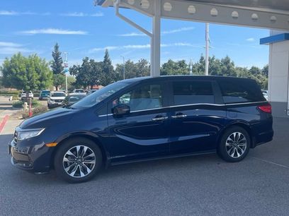 Used 2023 Honda Odyssey EX-L