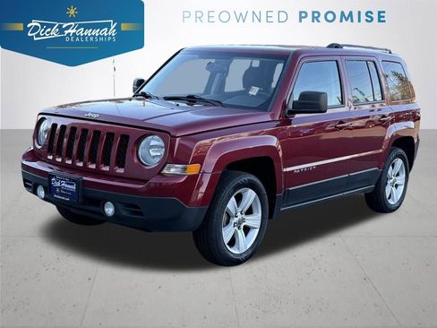 Used 2016 Jeep Patriot Latitude image 1