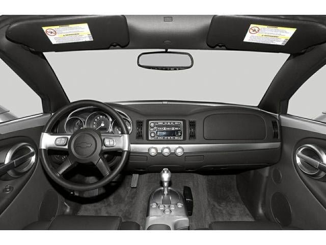 Used 2005 Chevrolet SSR w/ Preferred Equipment Group RWD image 4