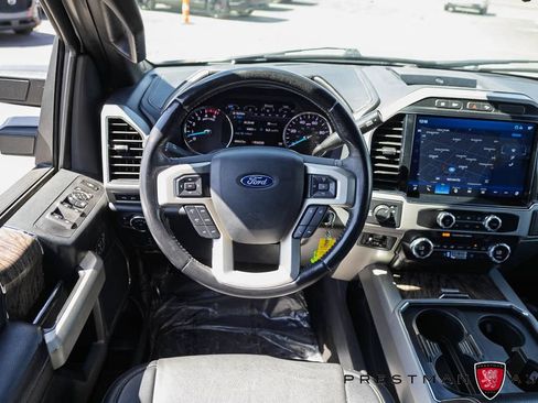 Used 2022 Ford F250 Lariat w/ Lariat Value Package AWD/4WD image 2