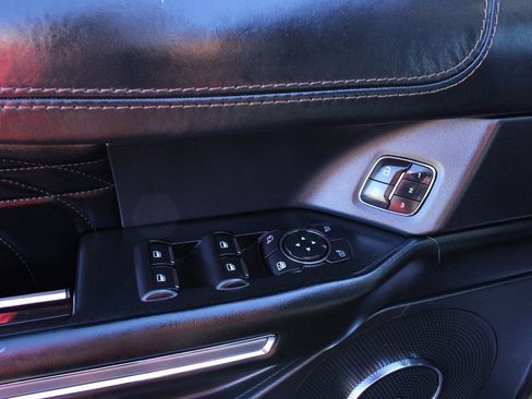 Used 2020 Ford Expedition Max Platinum image 13