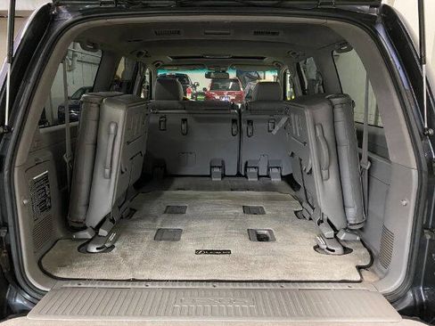 Used 2005 Lexus LX 470 4WD image 18