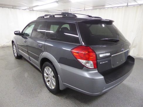 Used 2009 Subaru Outback 2.5i Limited image 5