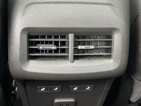 Used 2023 GMC Terrain Denali w/ Denali Premium Package image 43