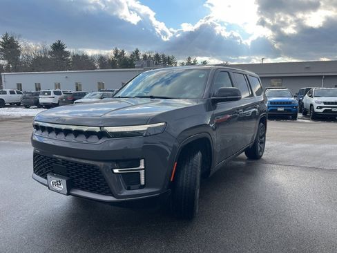 New 2026 Jeep Grand Wagoneer Limited image 3