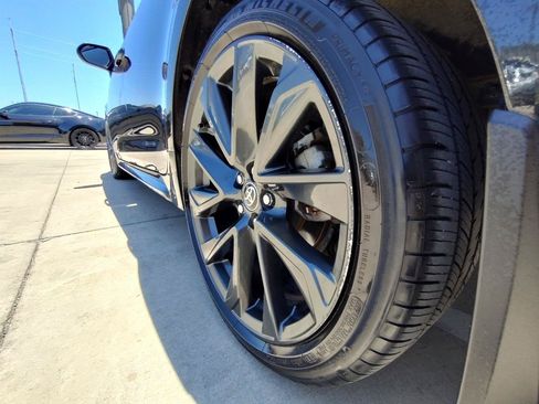 Used 2022 Toyota Corolla LE FWD image 10