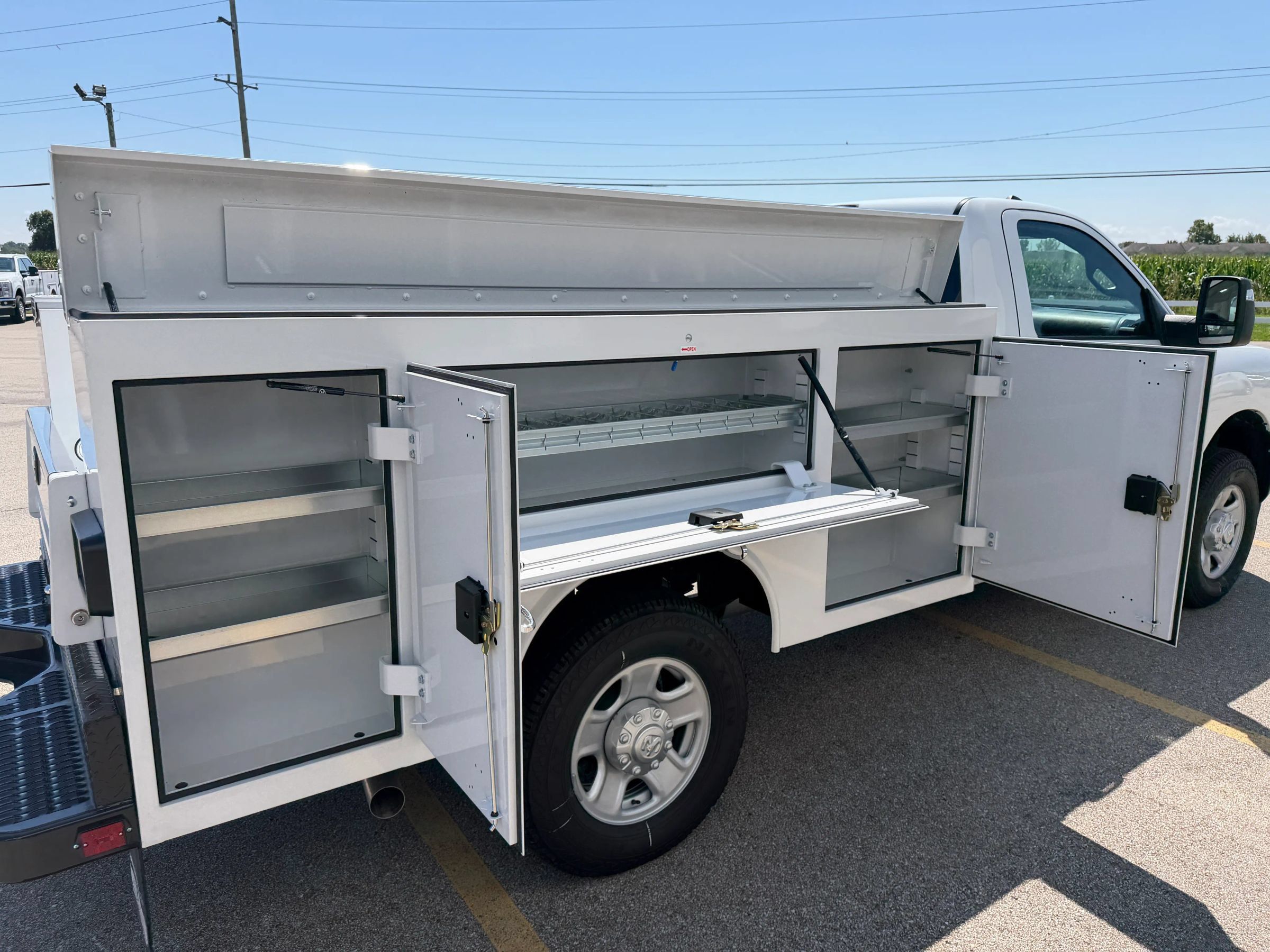 Used 2024 RAM 3500 Tradesman AWD/4WD image 8