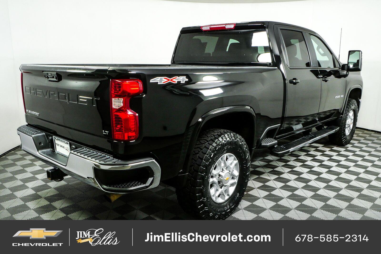 Certified 2025 Chevrolet Silverado 2500 LT w/ Convenience Package AWD/4WD image 3