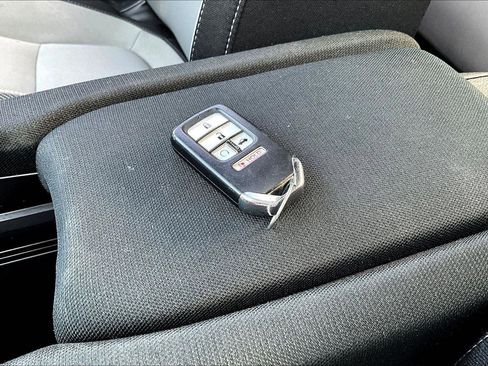 Used 2018 Honda Civic LX-P image 11