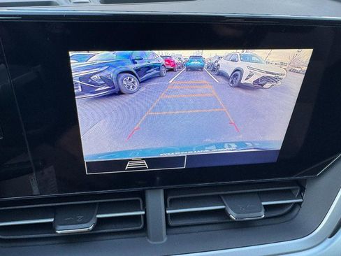 New 2026 Chevrolet Trax LS image 39