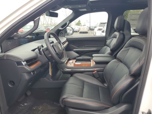 New 2026 Lincoln Navigator L Black Label image 12