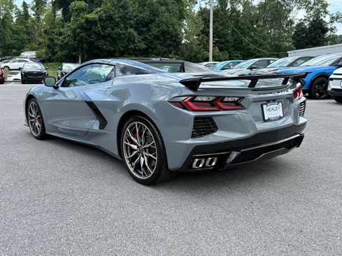 Used 2025 Chevrolet Corvette Stingray Preferred Conv w/ Z51 Performance Package RWD image 4