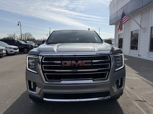 Certified 2023 GMC Yukon SLT w/ SLT Premium Package image 2