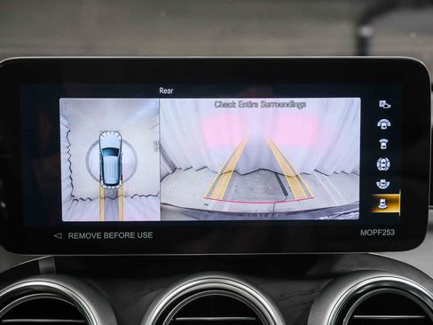 Used 2022 Mercedes-Benz GLC 300 image 30