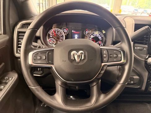 Used 2025 RAM 2500 Tradesman AWD/4WD image 30