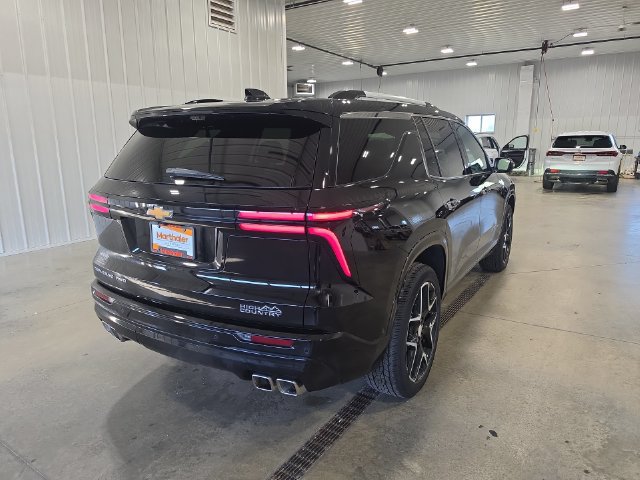 Used 2026 Chevrolet Traverse High Country AWD/4WD image 8