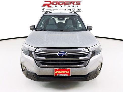 Certified 2025 Subaru Forester Premium w/ Convenience Package #1 image 2