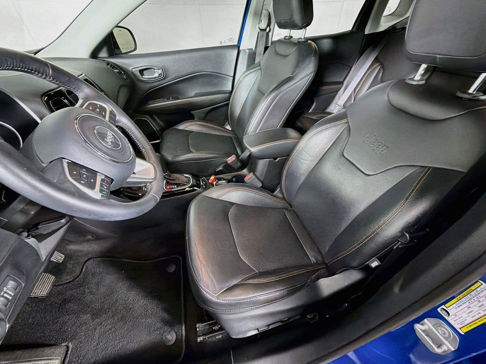 Used 2019 Jeep Compass Limited AWD/4WD image 2