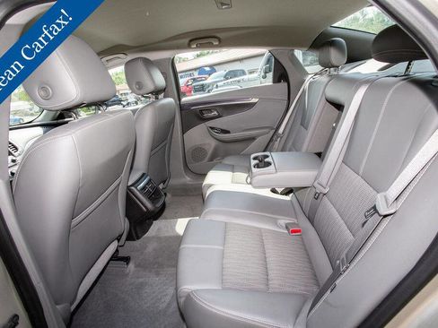 Used 2015 Chevrolet Impala LT image 20