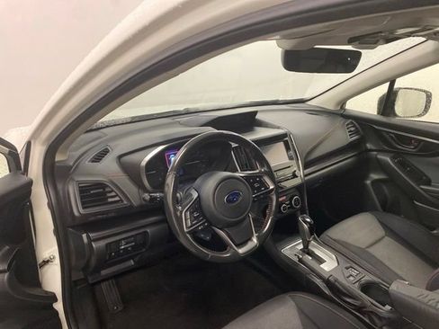 Used 2020 Subaru Crosstrek 2.0i Premium w/ Moonroof Package 1 AWD/4WD image 8